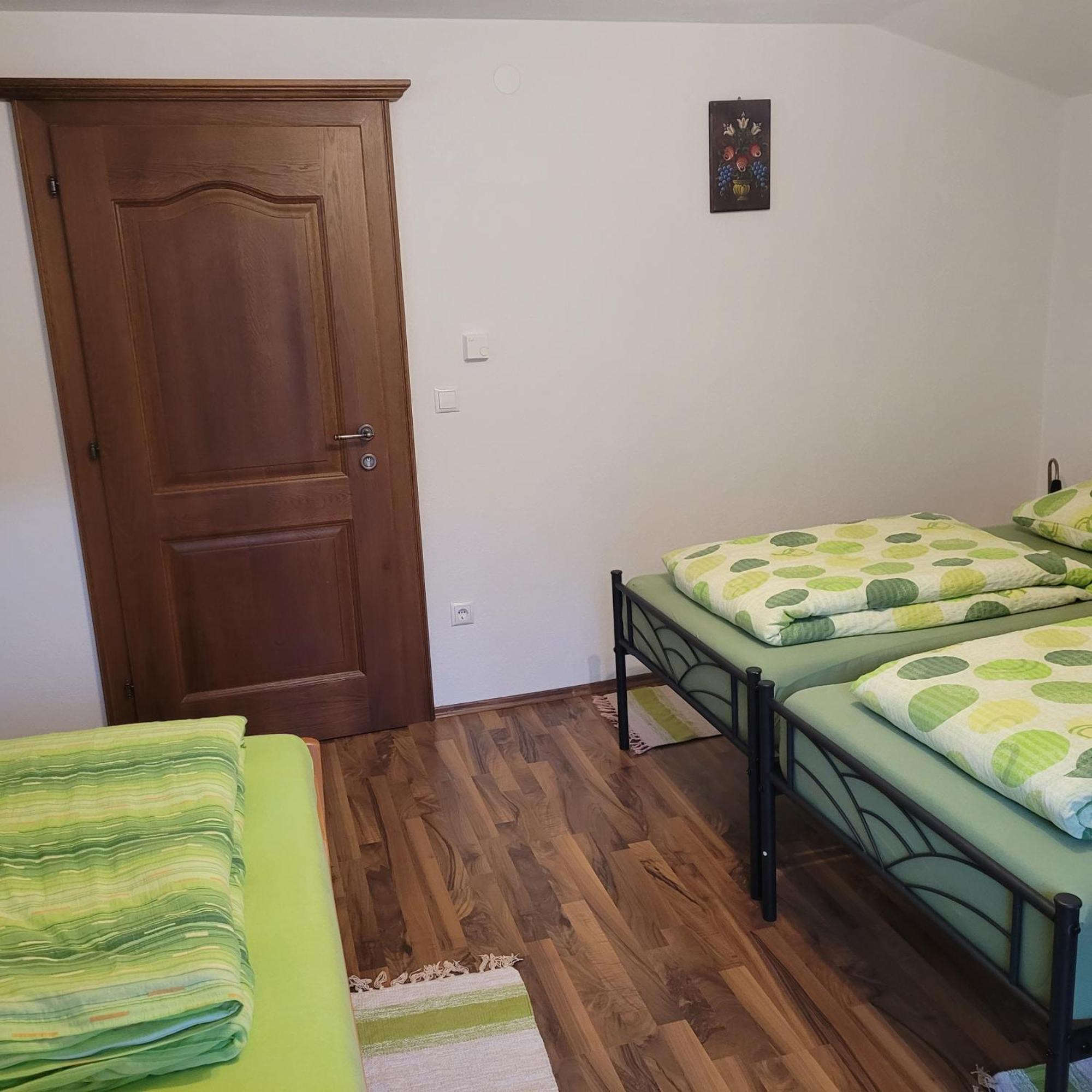 Pension Haus Rohrmoser Lungötz المظهر الخارجي الصورة