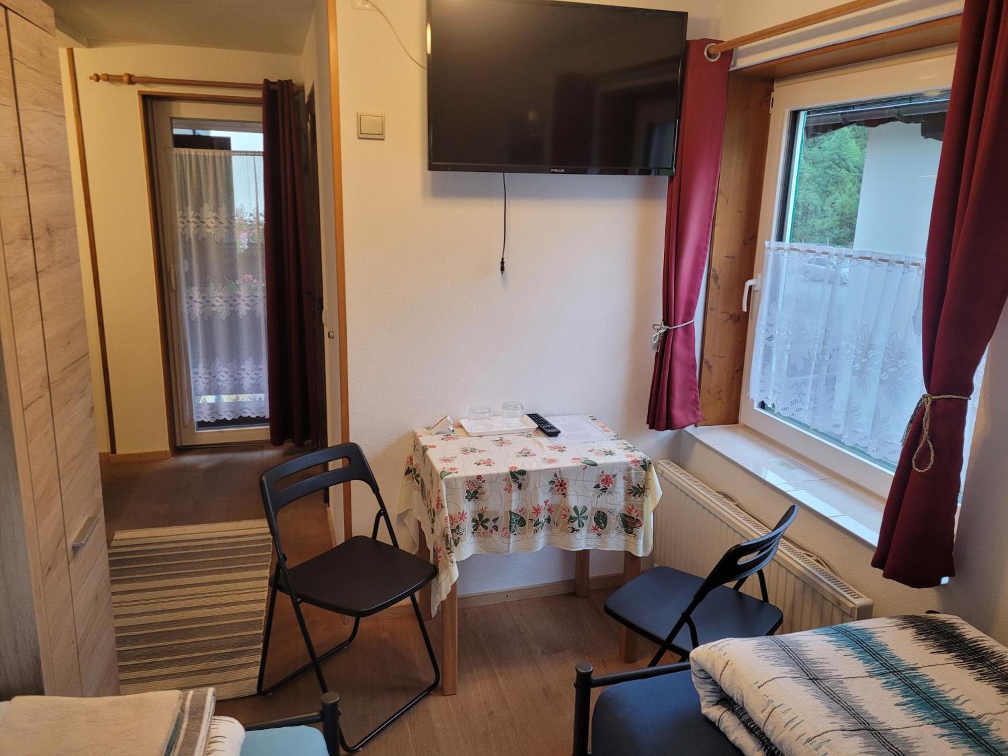 Pension Haus Rohrmoser Lungötz المظهر الخارجي الصورة